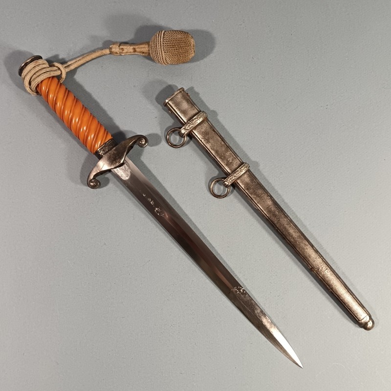 DAGUE ALLEMANDE WEHRMACHT POUR LA HEER MODELE 1935 AVEC POIGNEE ORANGE ET DRAGONNE MARQUAGE CARL WUSTHOF SOLINGEN